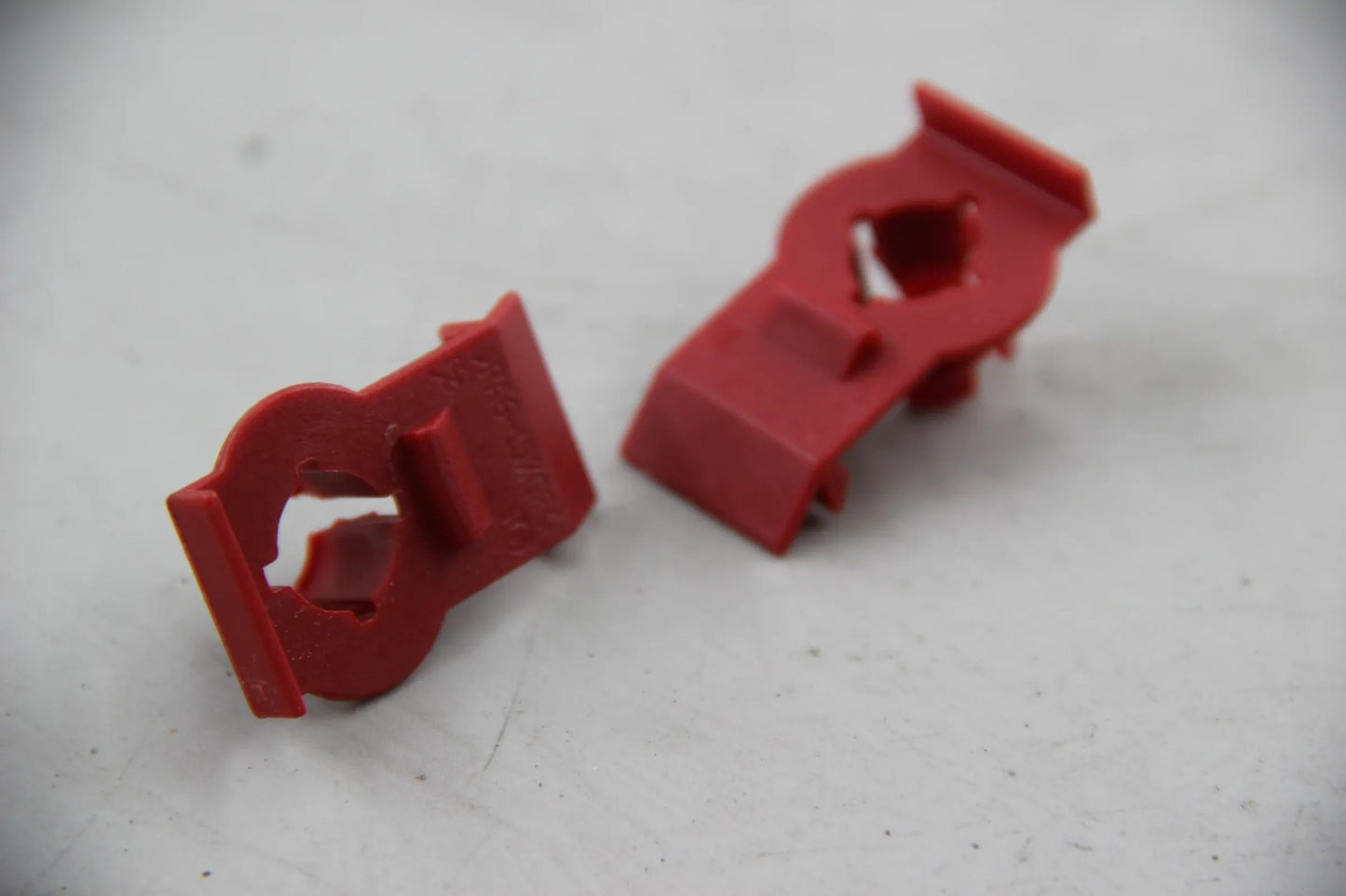 Original BMW E46 316i 318i 320i 323i 325i 328i 330i 2x Clip 51338218383