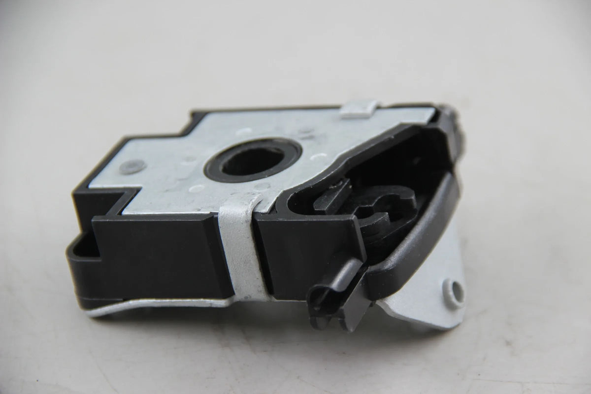 Original BMW E46 316i-330i E39 E53 E52 Frontklappenschloss Unterteil 51238203859