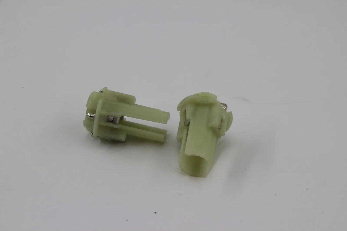 Original BMW E36 3er 316i-328i M3 2x Lampenfassung Lamp Holder 63211387655