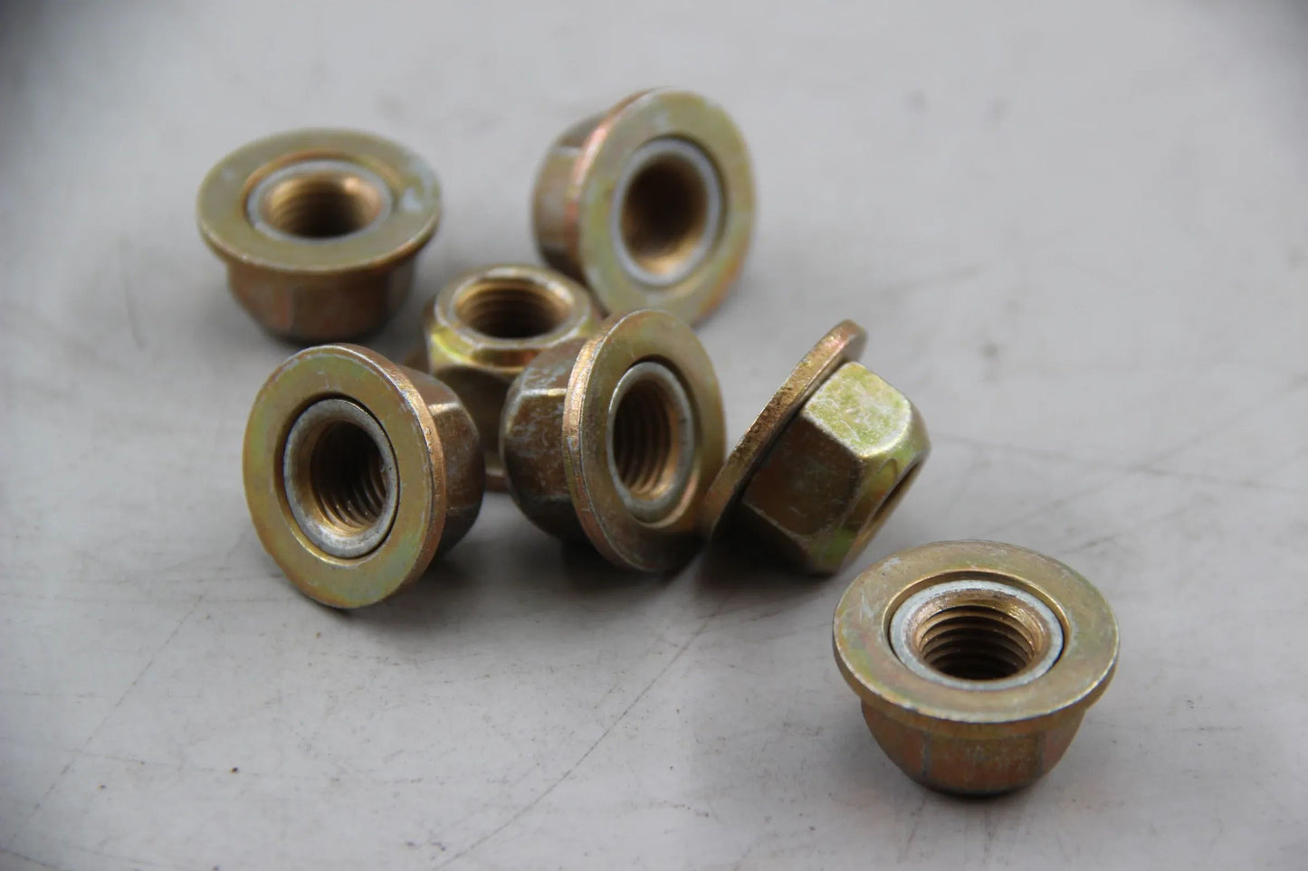 Original BMW E34 E32 E31 7x Sechskantmutter selbstsichernd M12X1,5 32101136023