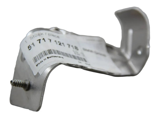 Original BMW E60 E61 E63 E64 Halter Unterbodenverkleidung Mitte 51717121718