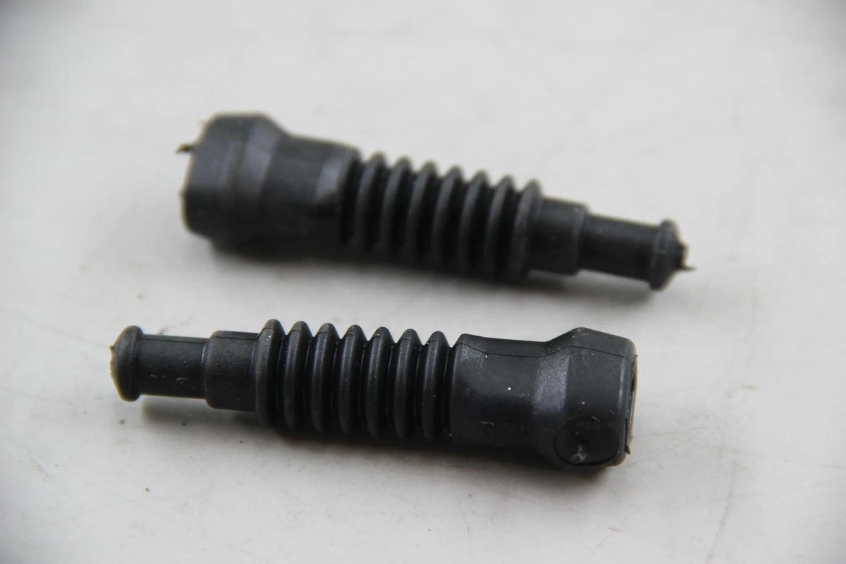 Original BMW E81 E88 E30 E93 E34 E61 E63 E38 2x Schutzkappe 2 POL. 12521732694