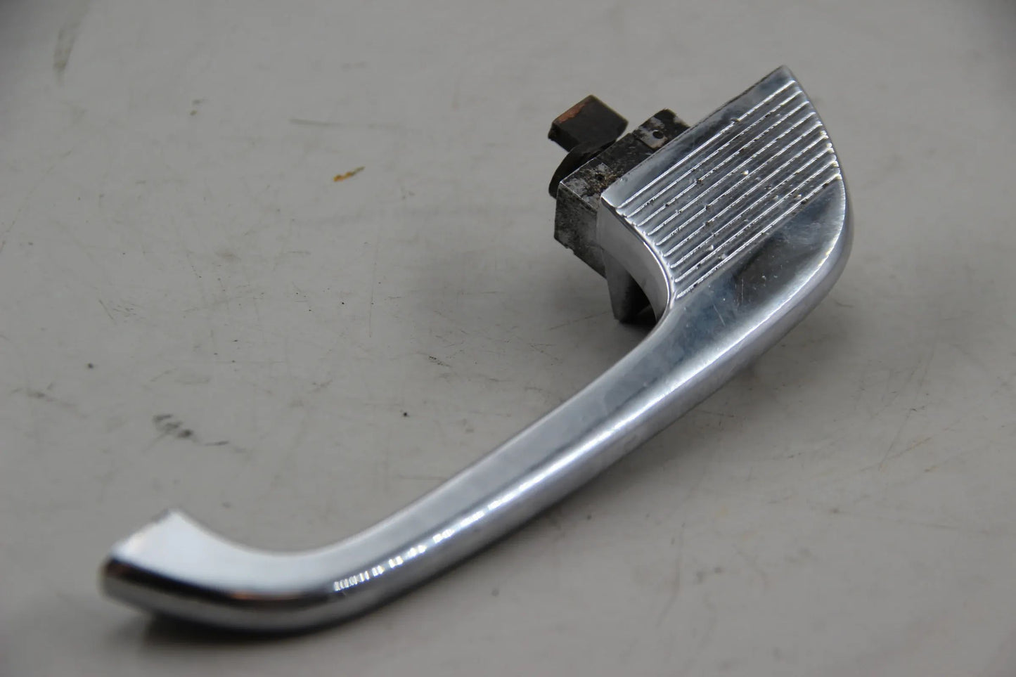 Original BMW E10 2002 ti tii turbo Verschluss links Türgriff Griff 51216442100