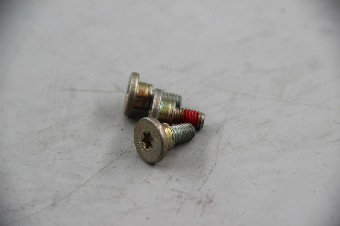 Original BMW E46 316i-330i E39 520i-540i M5 E38 3x Zylinderschraube 72128241671