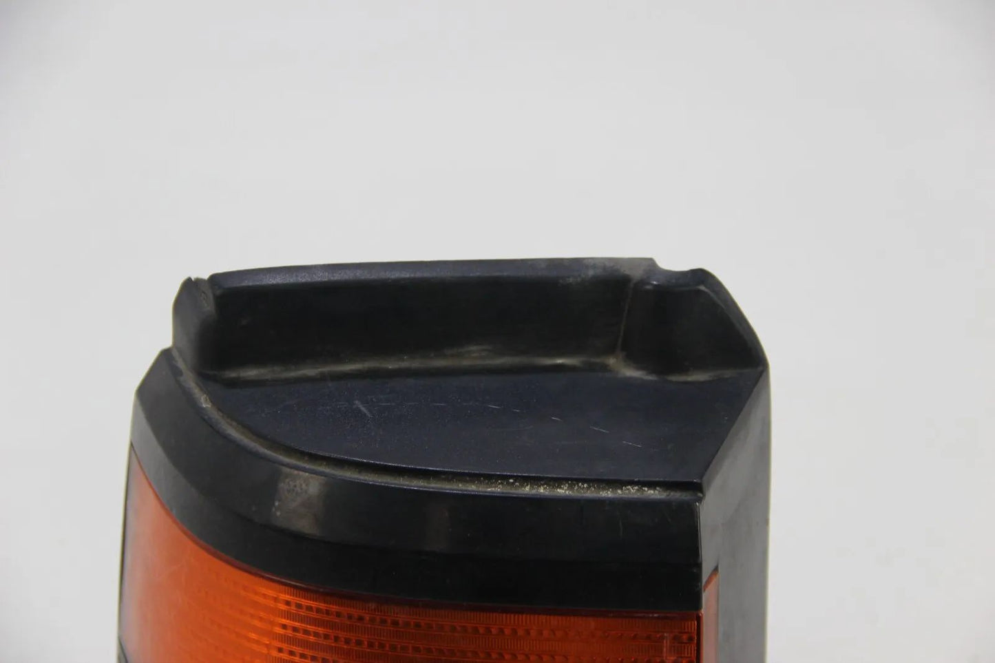 Original VW Passat 35i 	Heckleuchte Links Hella Taillight OEM 	333 945 111