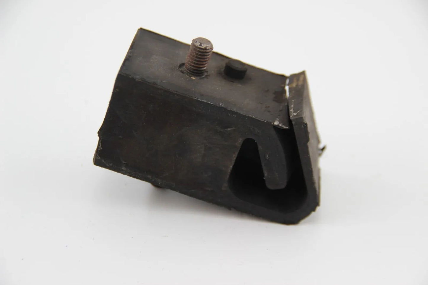 Original BMW E10 Neueklasse Lager Gummilager links Rechteckig  11811109352