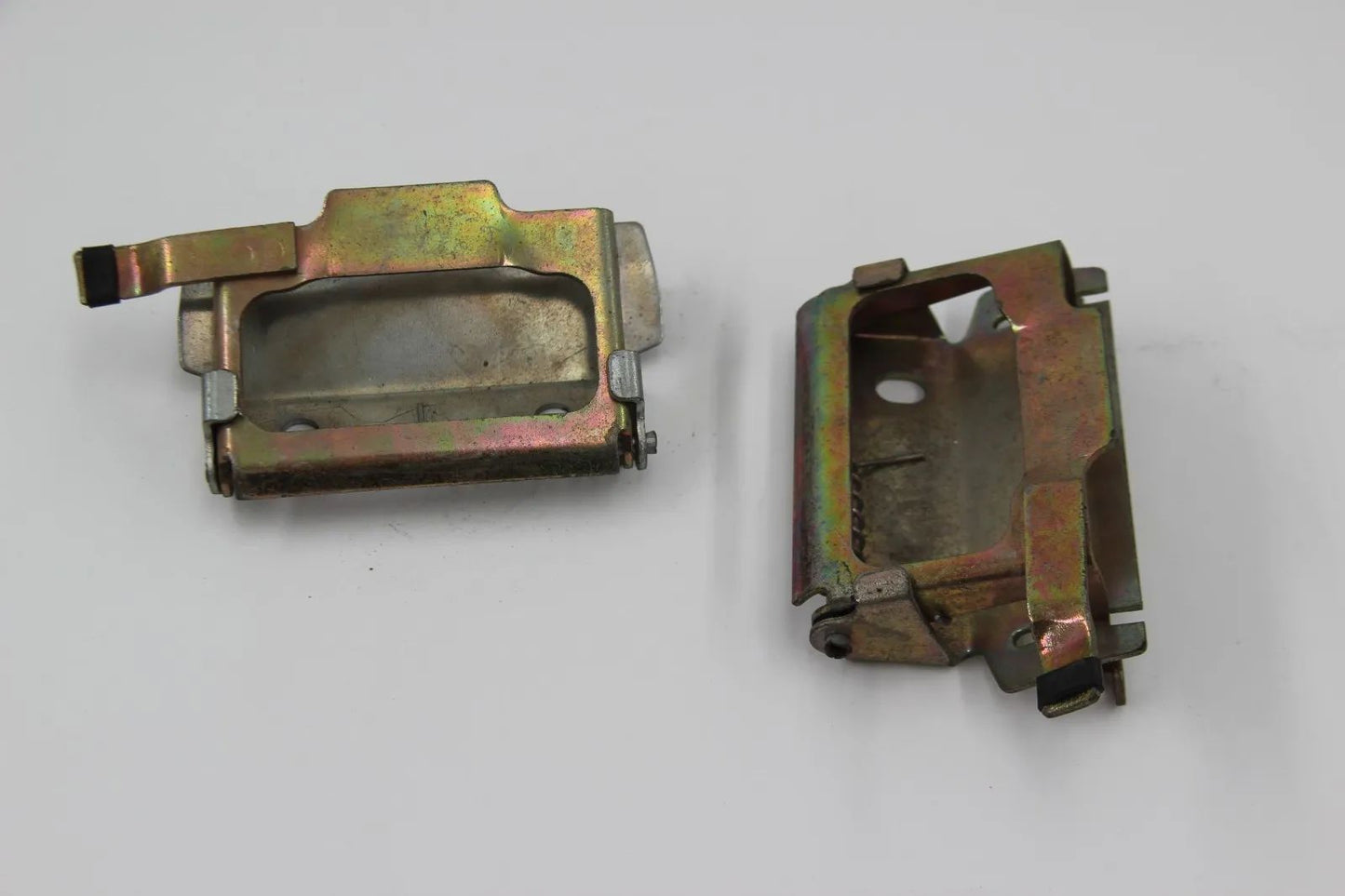 BMW E3 2.8 3.0 3.3 Si Grundplatte Re+Li Klappgriff NOS 51211800423 51211800424