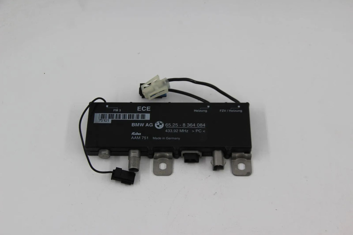 BMW E39 520i-540i 5er Verstärker Sperrkreis 433MHZ New Old Stock 65258364084 Neu