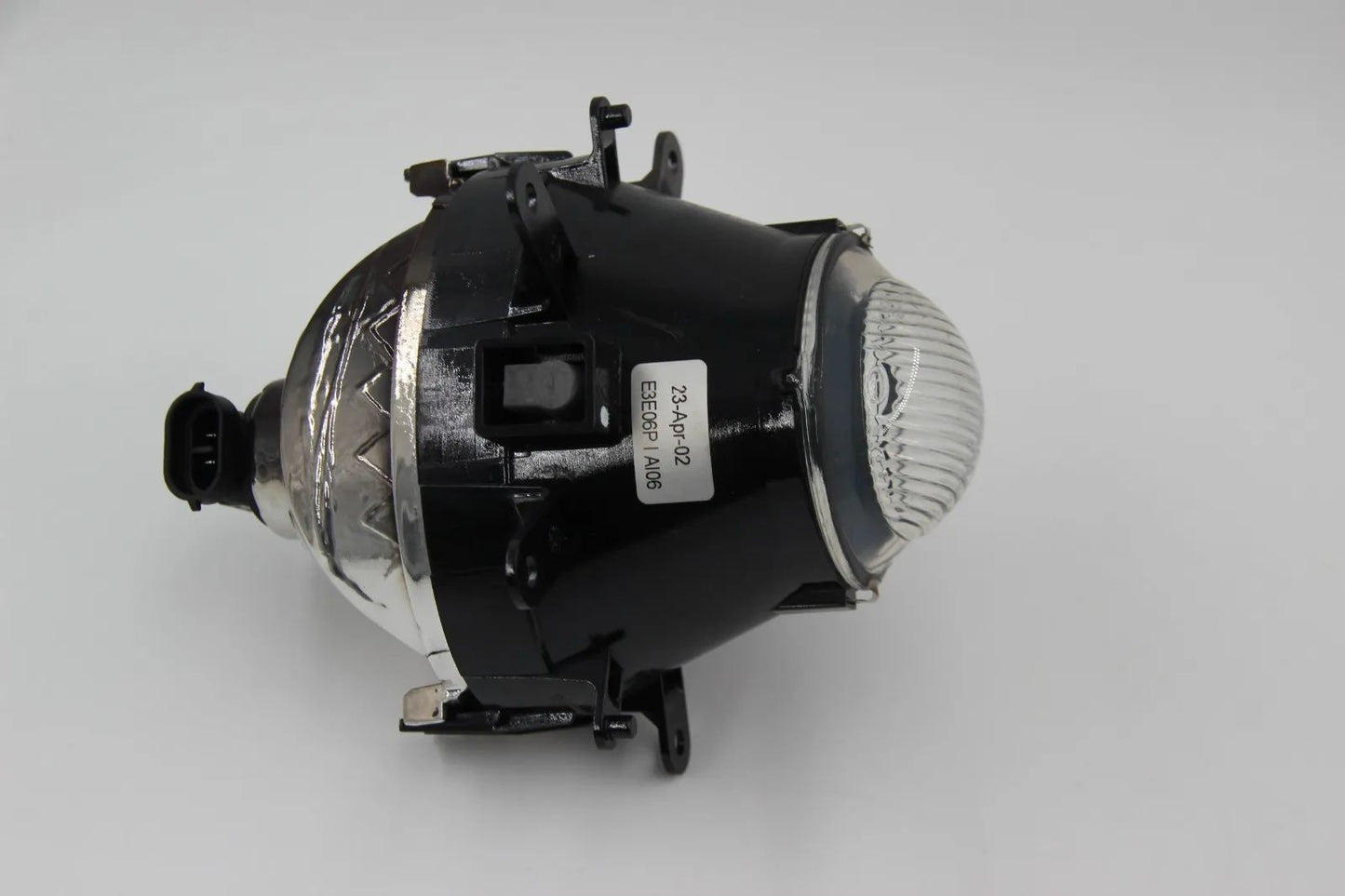 BMW E46 316i-330i 318d-330d Nebelscheinwerfer Fog Light Nebelleuchte 63176911007