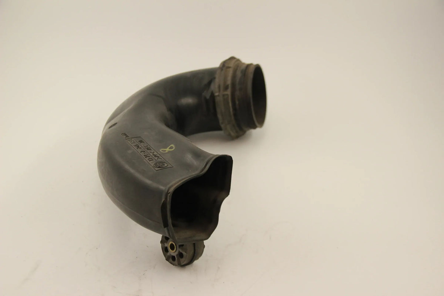 Original BMW E39 5er   Luftkanal Schlauch Luftschlauch Rohr NOS 13712246654