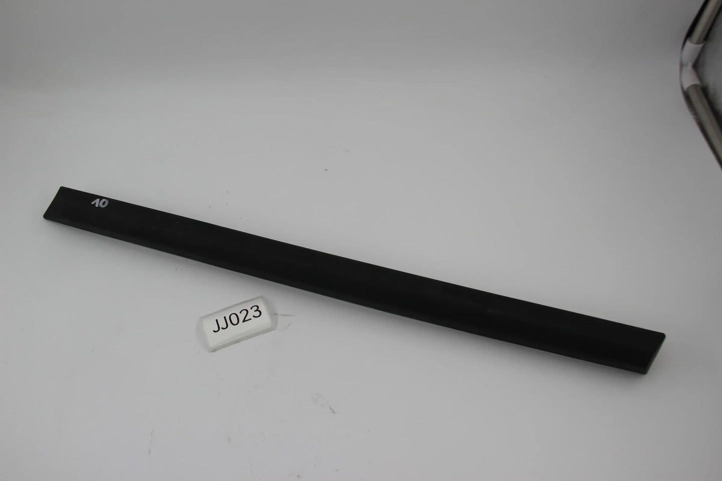 Original BMW E36 316g-318ti Stossleiste Seitenwand hinten links 51138146361