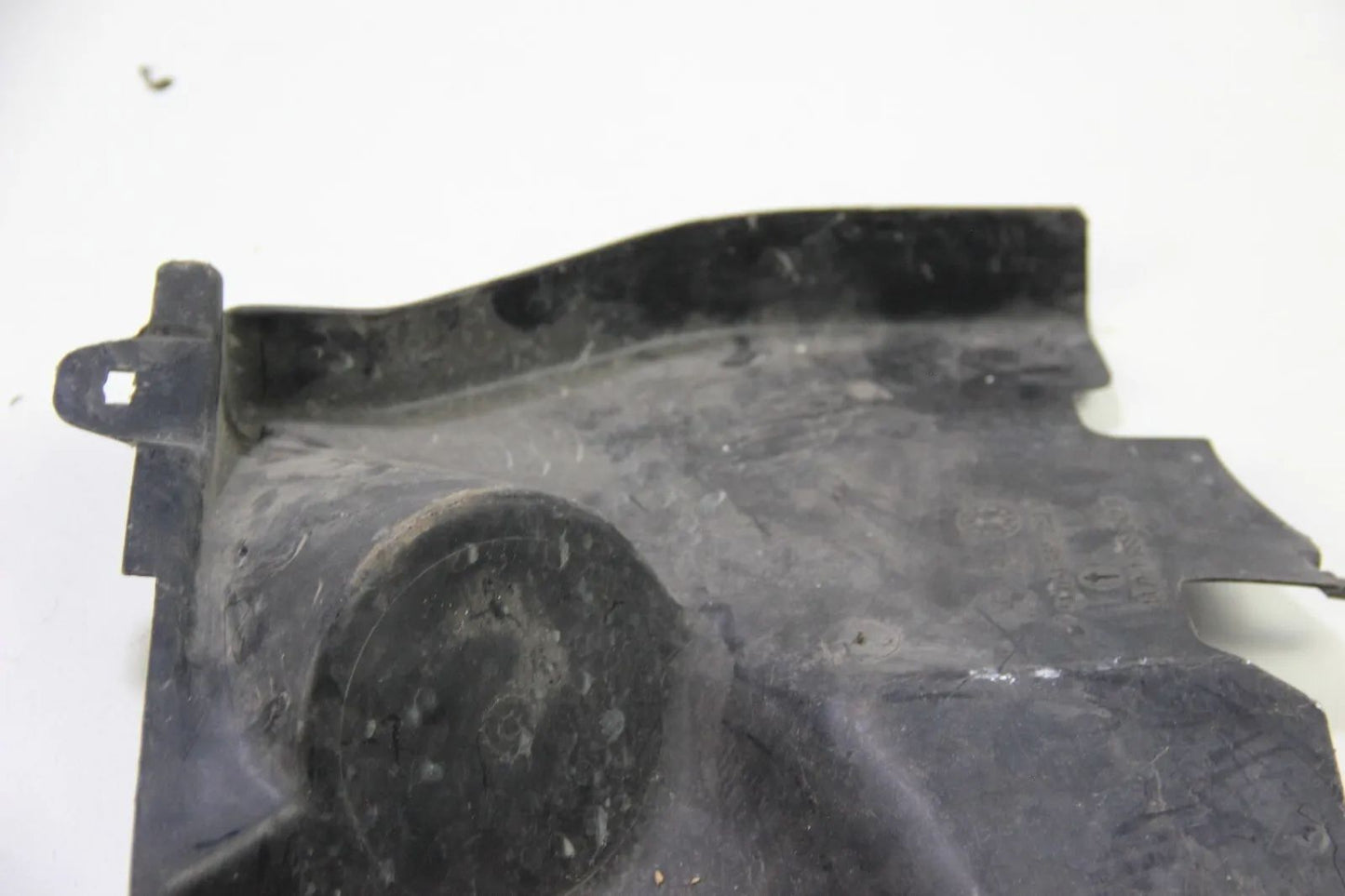 Original BMW E30 Scheinwerferabdeckung Motorraum Abdeckung Rechts 51711965252