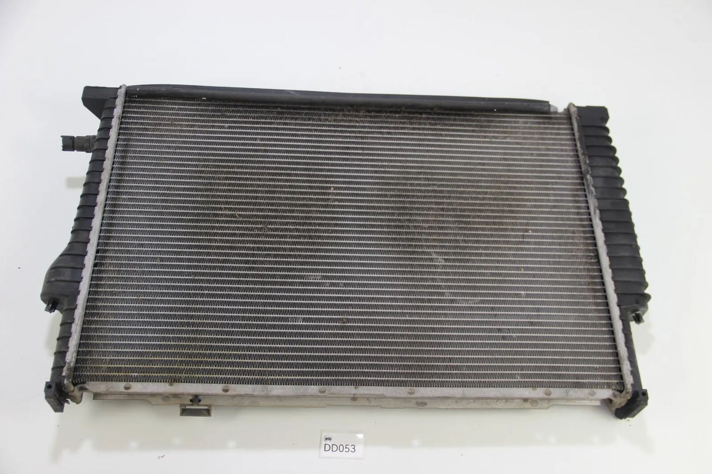 Original BMW E38 V8 Wasserkühler nissens 032717 Kühler Radiator