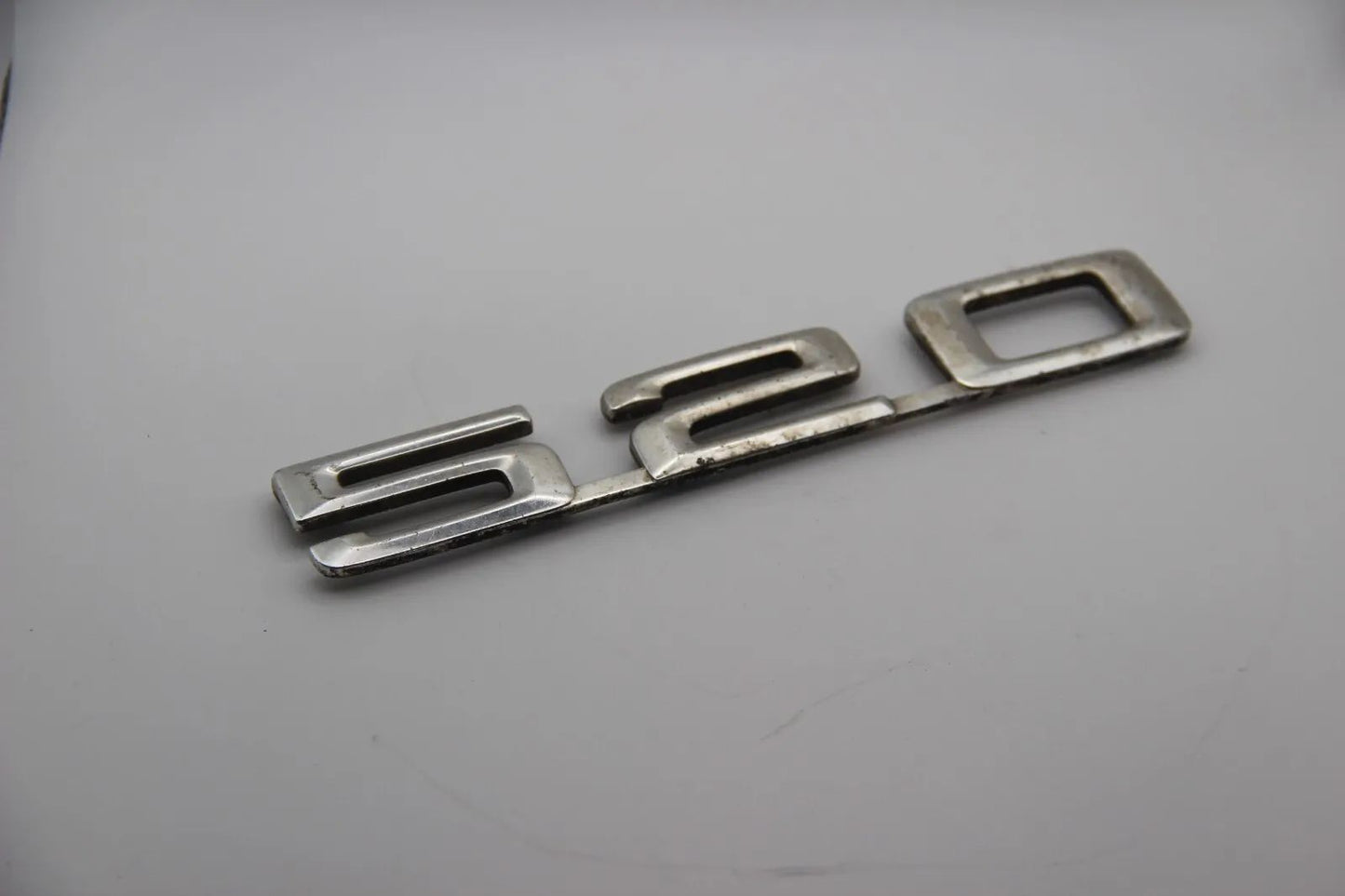 Original BMW 520 Modellbezeichnung Emblem Badge Schriftzug 51141869974 Schild