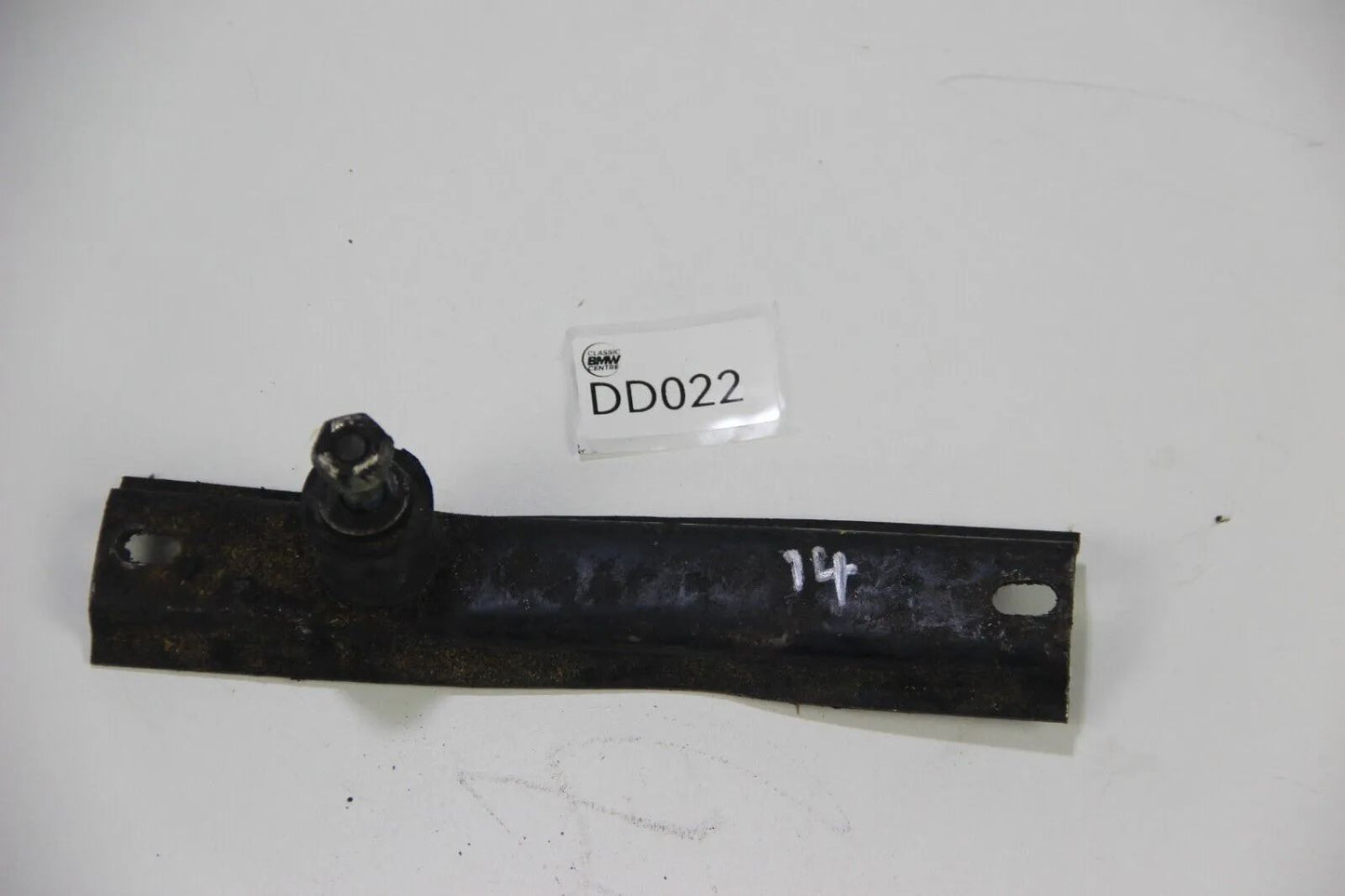 Original BMW E24 Halterung Bracket Support Mount Halter Anschraubpunkt
