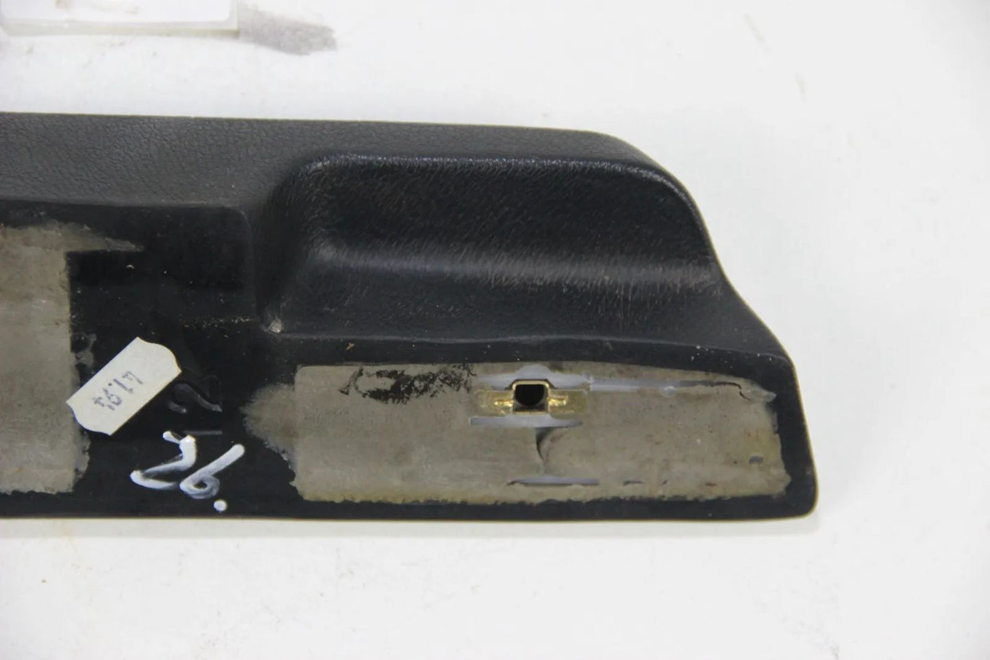 Original BMW E30 Touring Limousine Armlehne Schwarz 1906218 316 318 320 323 325