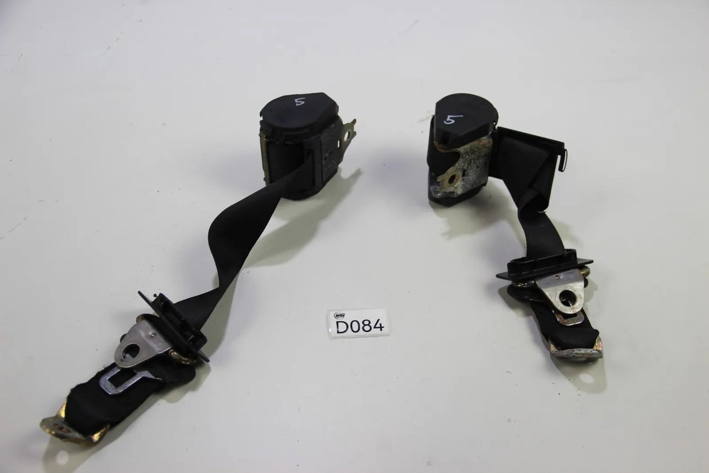 Original BMW E24 Sicherheitsgurte hinten ab 82 Gurte Seatbelt Gurt L+R OEM 6er