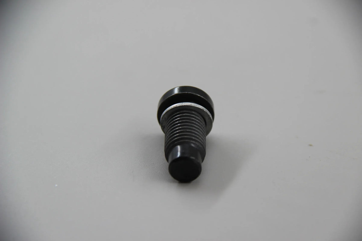 BMW E46 E39 E60 E61 E38  Verschlussschraube mit Dichtring M12X1,5X26 11121439814