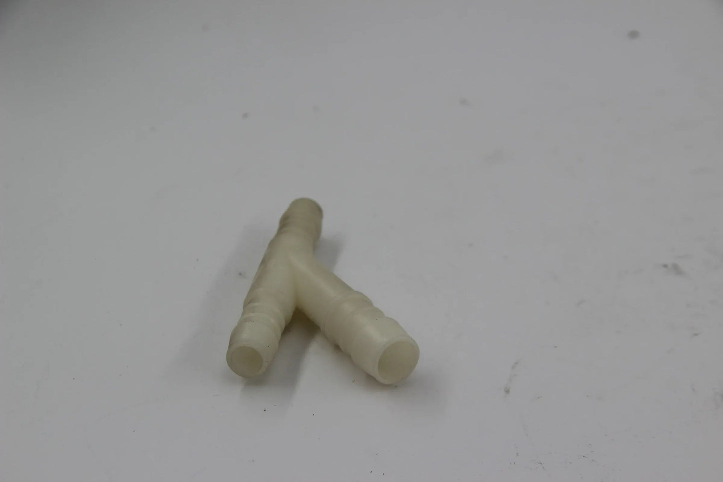 Original BMW E21 315-323i  Verteilerstück Ausgleichsbehälter  16121115537