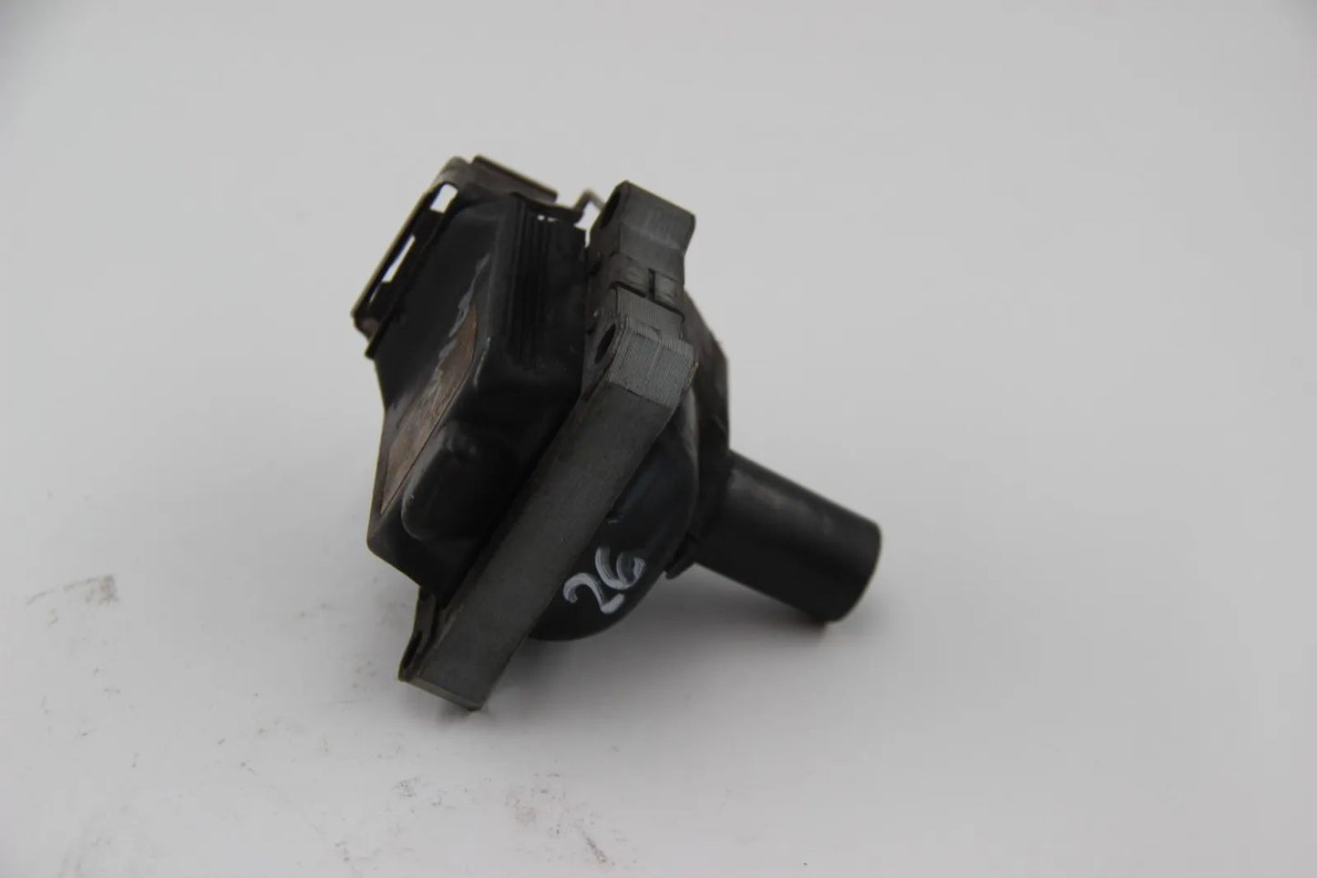 Orig Bosch E36 328i E39 520i-528i E38 740i Zündspule 0221504410 Ignition Coil