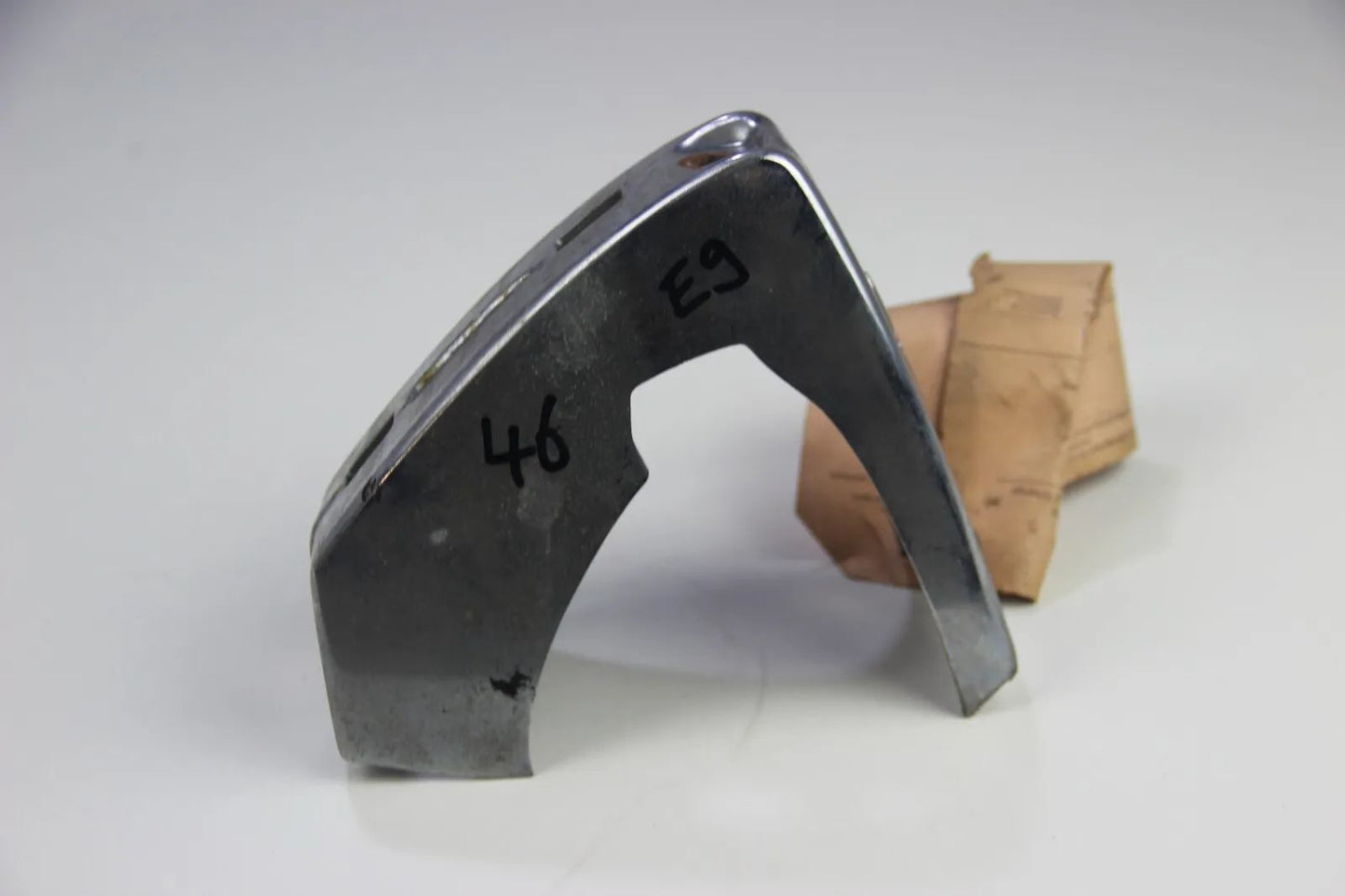 Original BMW Stoßstangen Horn Chrom E10 1502-2002 Turbo Chromgelb 51111814701