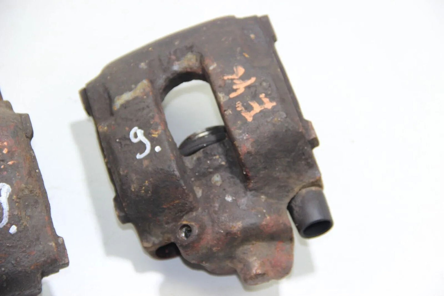 BMW Original Oldtimer E46 Bremssattel paar  links und rechts Hinterachse