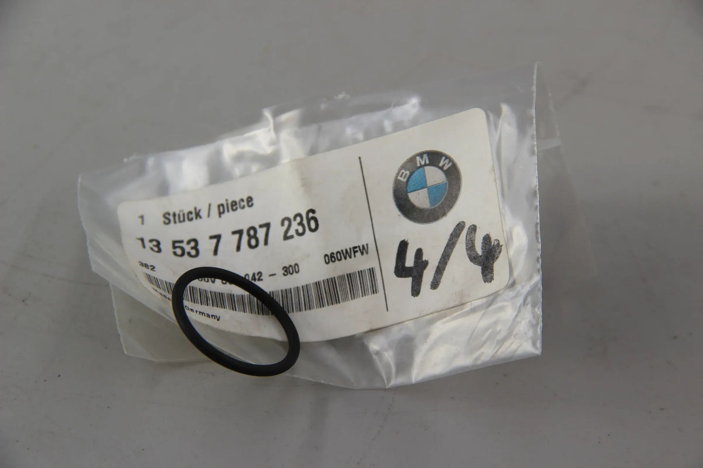 Original BMW E87 E46 E39 E38 E83 E53 E71 O-Ring 22X2 13537787236