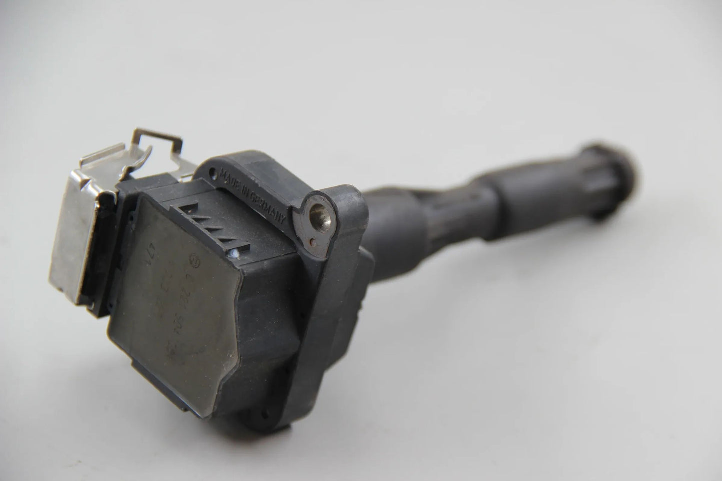 Original BMW E36 E31 E34 E38 E39 E46 Zündspule BOSCH 1703227
