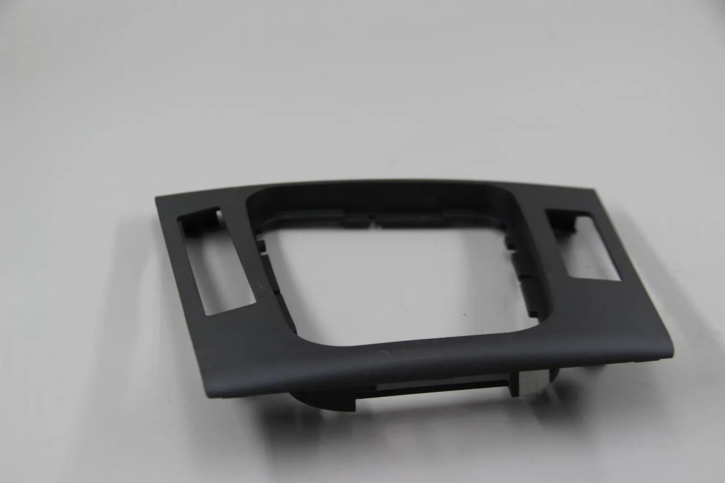 Original BMW E46 alle Modelle Boden Ablegefach Fach Boden 51167052068