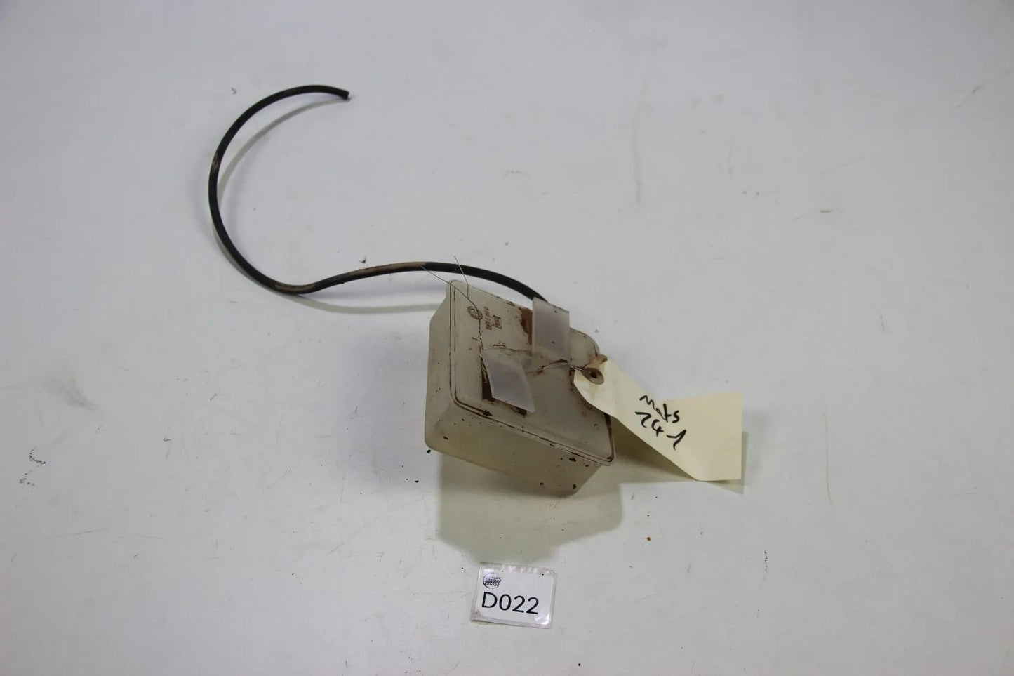 Original BMW E30 320i 325i M3 Batterie Überlauf 1374963 6-Zylinder Behälter 3er