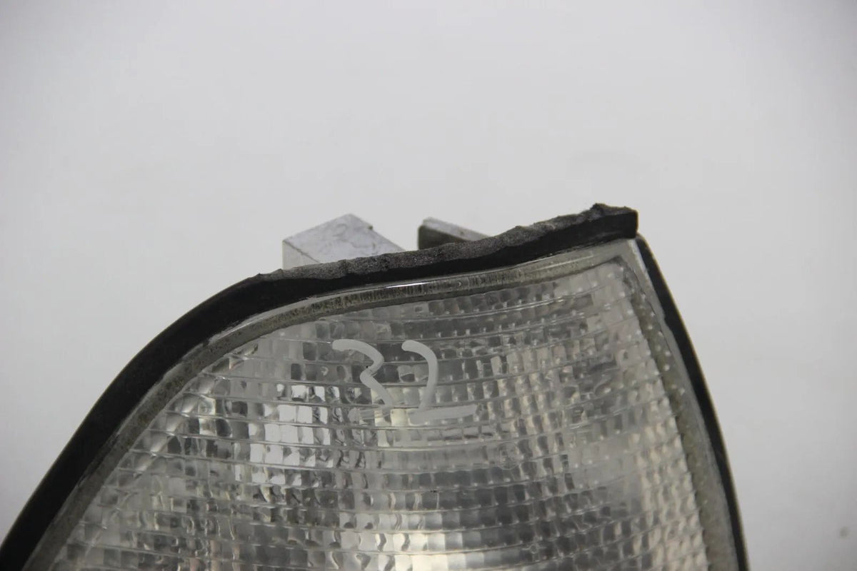 BMW E36 3er 316i-328i Blinkleuchte Blinker Leuchte Rechts Klar Repro Indicator