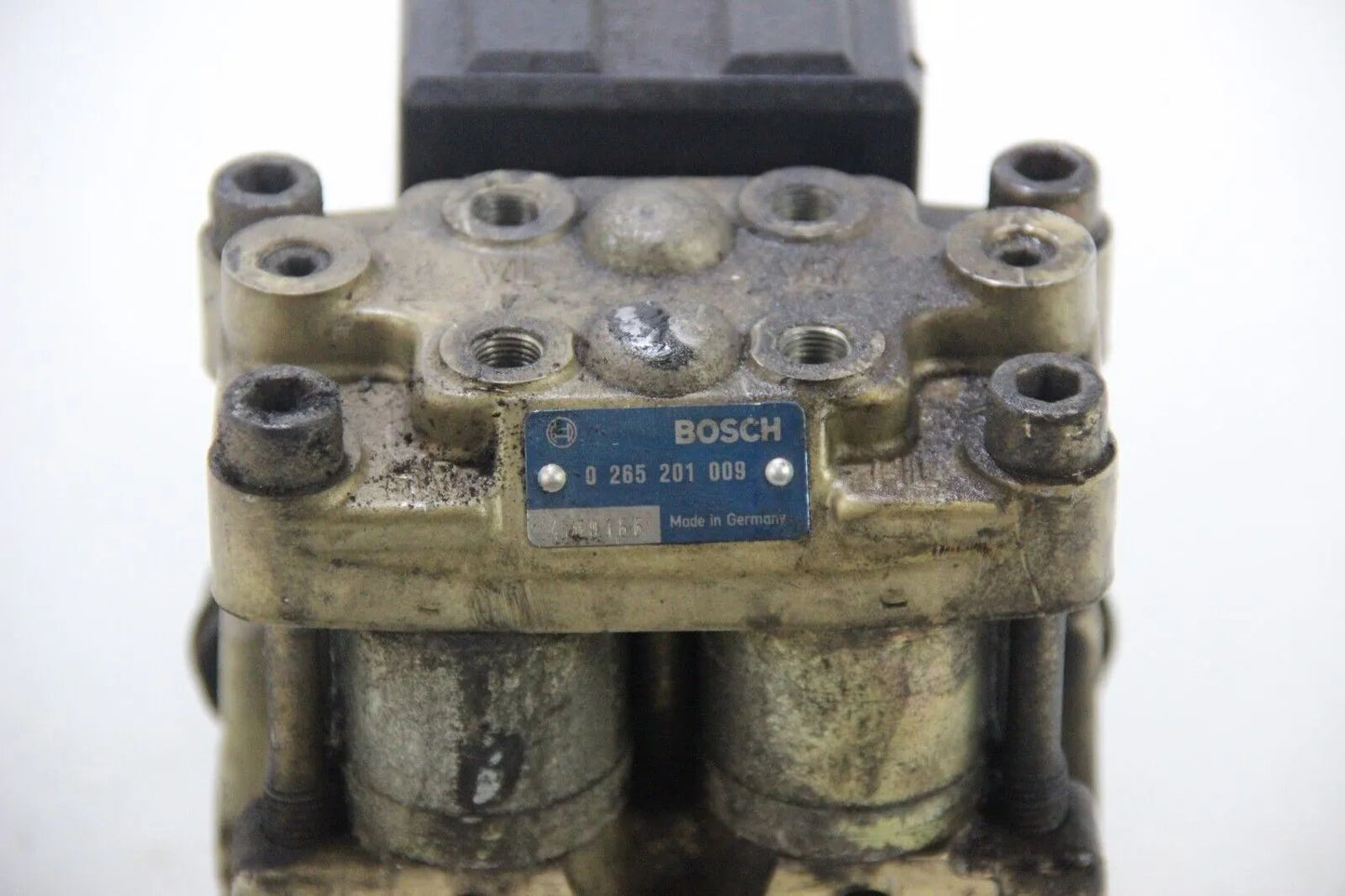 BMW E24 635csi ABS Hydroaggregat ABS Pumpe Steuerung Hydropumpe 0265201009