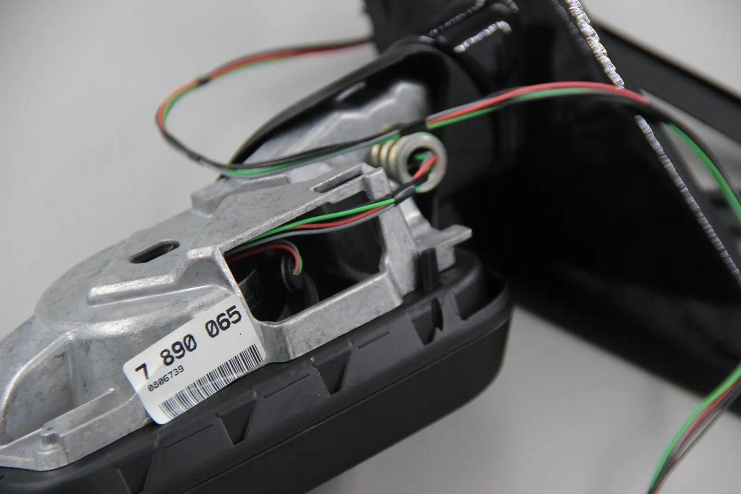 Original BMW  E39 Limo/Touring Aussenspiegel ohne Glas beheizt links 51167890065