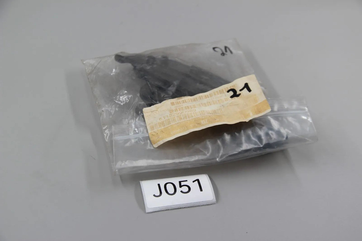 Original BMW E84 X1  Satz Dichtung links 51132990989