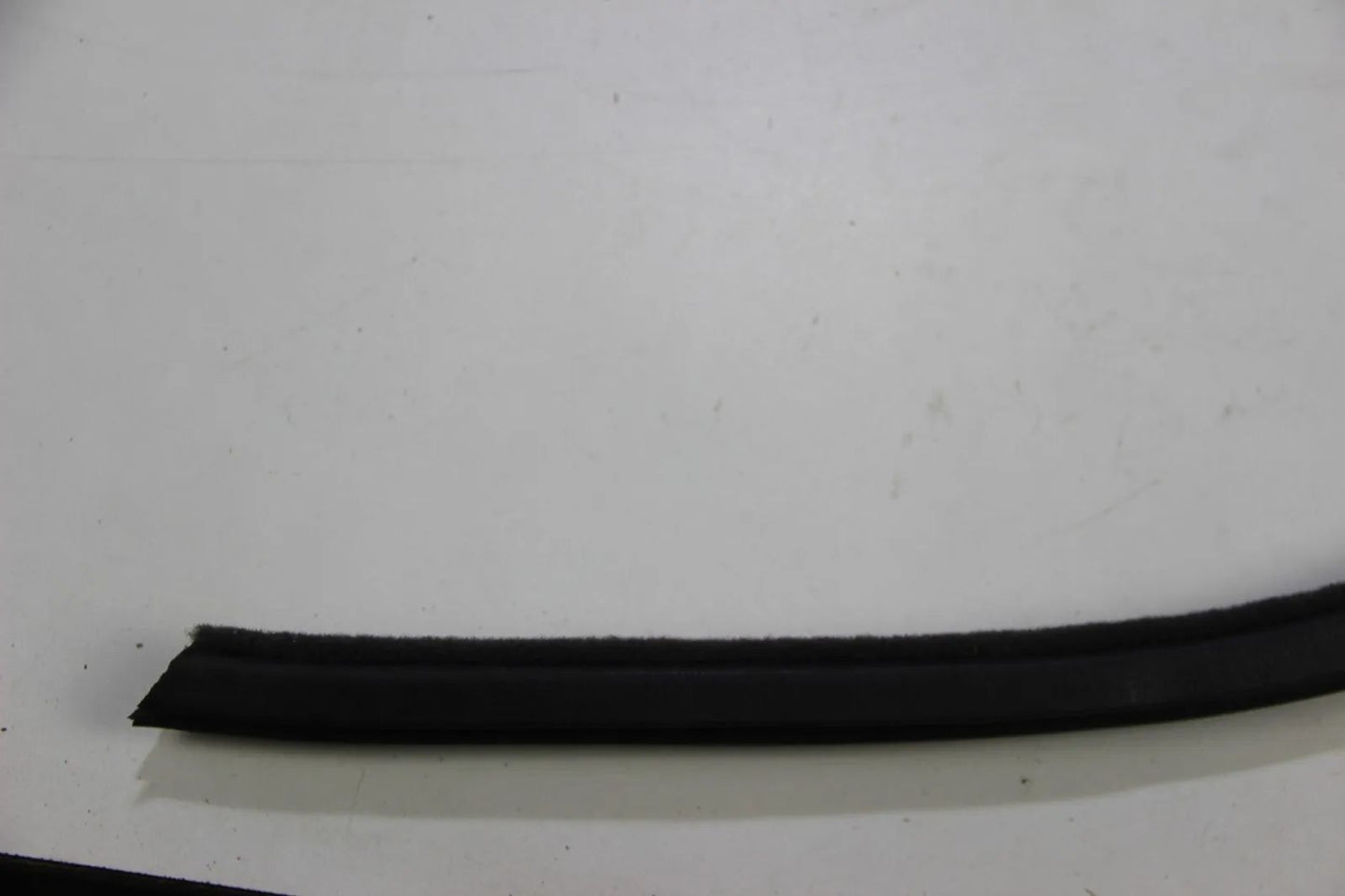 Original BMW E30 Cabrio 316i-325i M3 Türdichtung Rechts Kantenschutz OEM