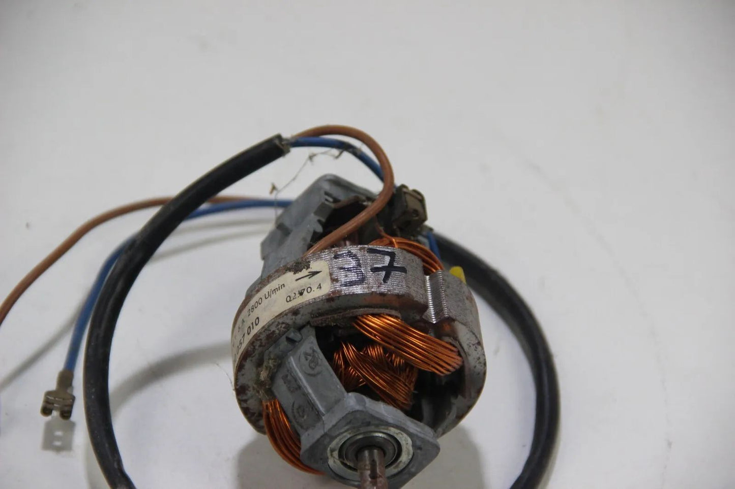 Original BMW Neue Klasse NK Lüfterrad Gebläse Bosch 0130057010 NOS 64114674100