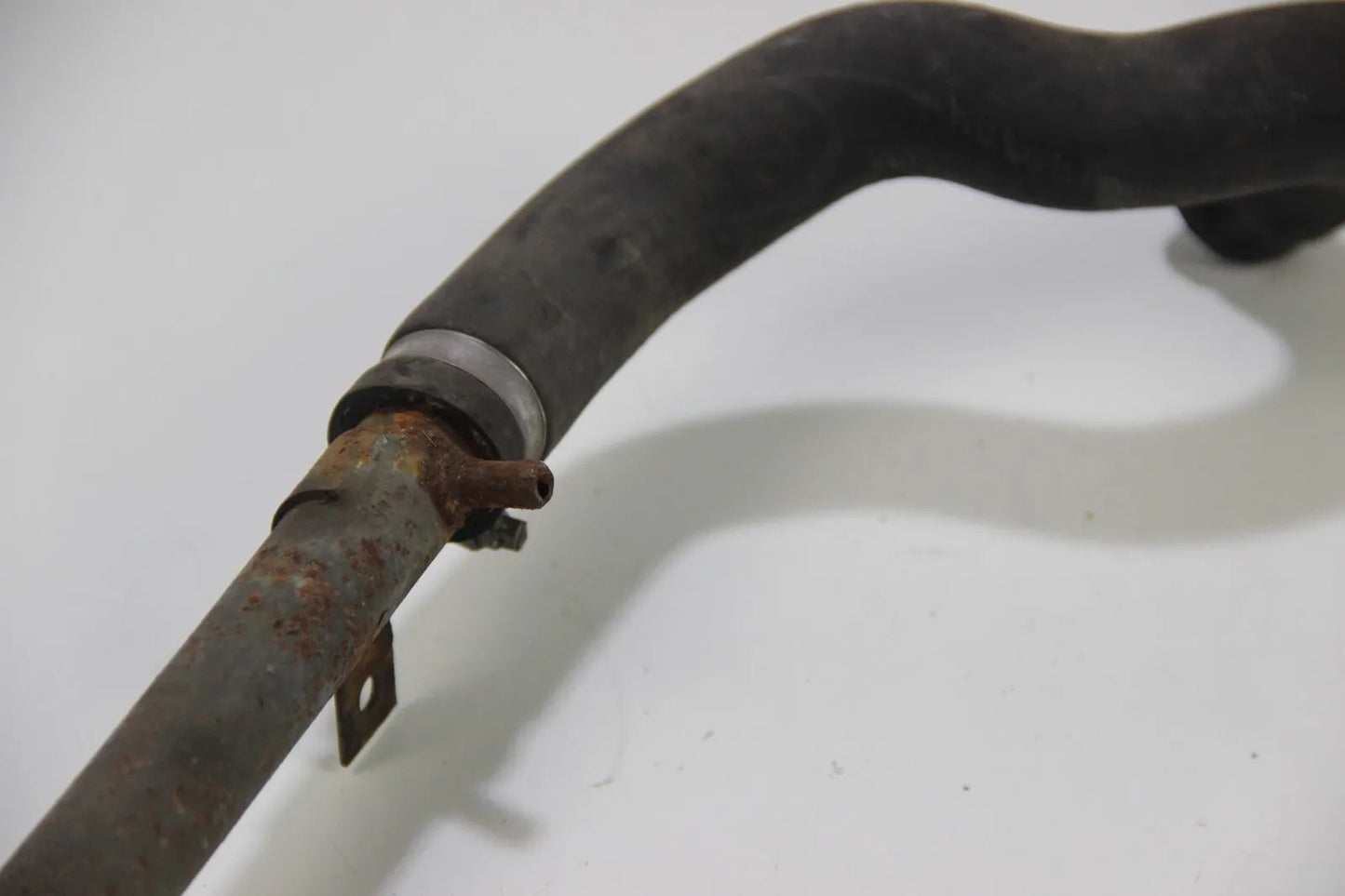 Original BMW E9 3.0 CSI CSL E3 3.0Si Rücklaufleitung Kühlwasser 12531261156