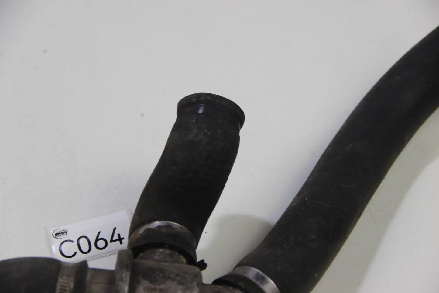 BMW E10 2002 ti tii Thermostatgehäuse Wasserflansch Wasserstutzen  1253247