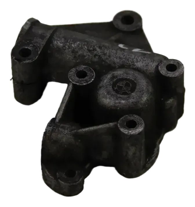 Original BMW E10 E12 E21 M10 Zylinderkopf Verteilerstück Cylinder Head Ignition