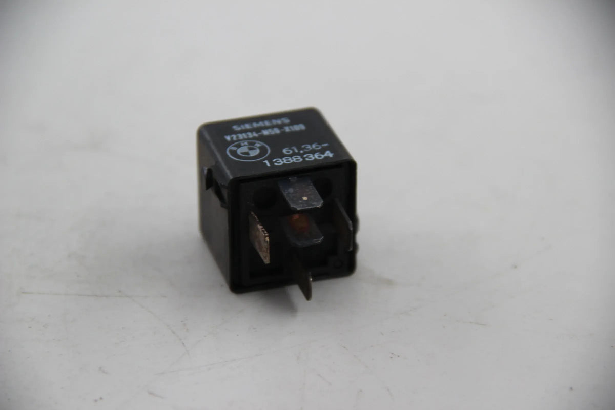 Original BMW E30 E46 E34 E32 E31 Z3 Relais Doppelschliesser schwarz 61361388364
