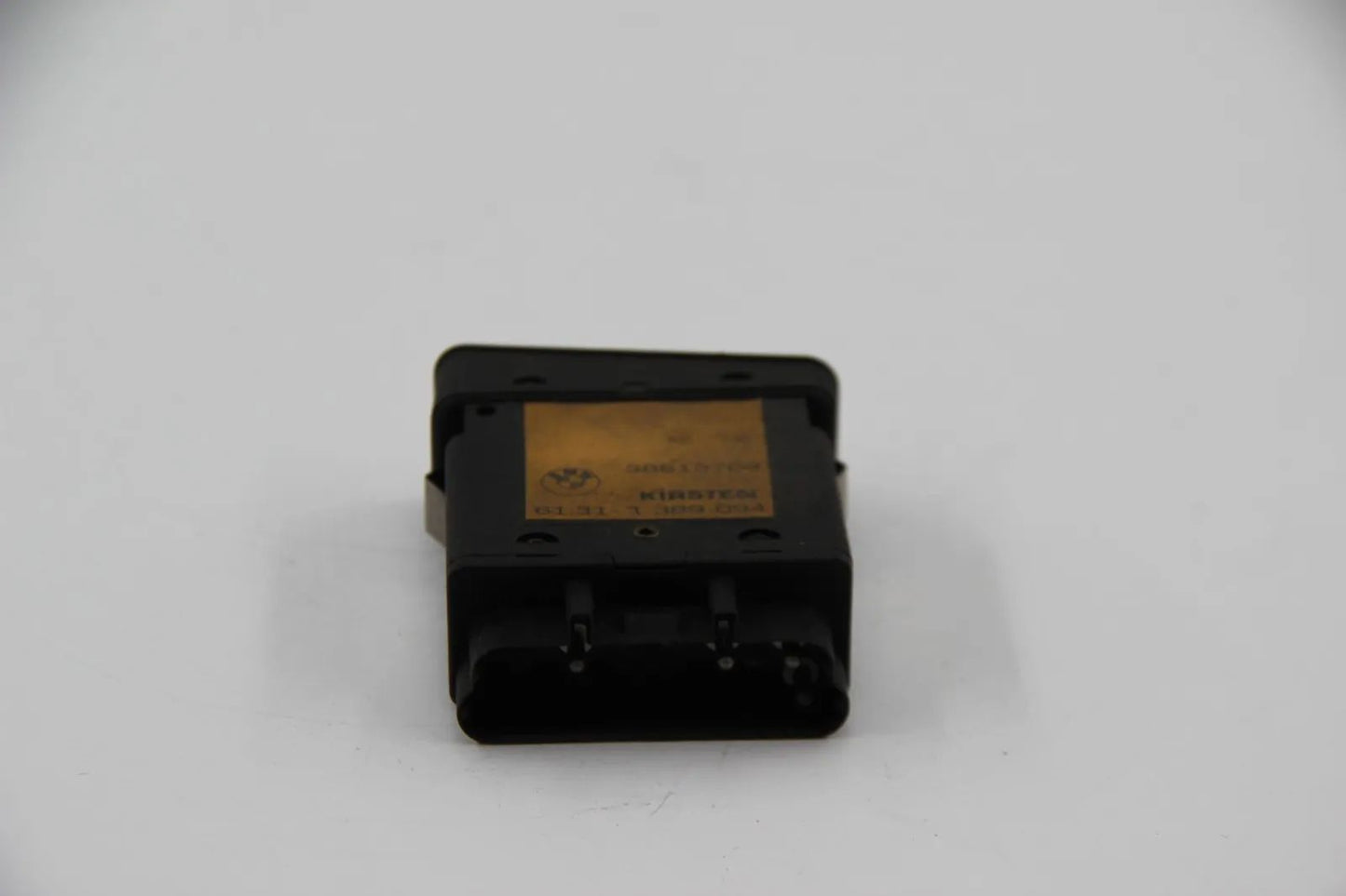 Original BMW E34 5er 518i-540i M5 Schalter Nebelschlusslicht NOS  61311389094
