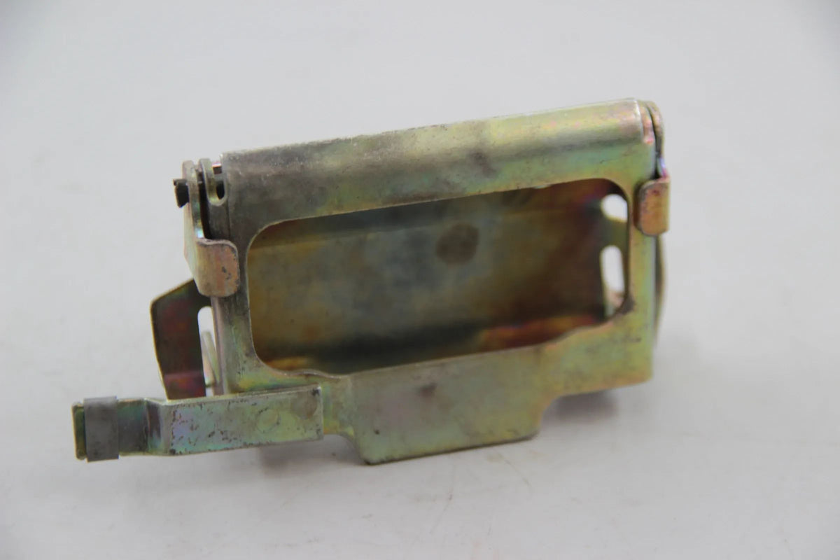 Original BMW E3 2500 - 3.3 Li Grundplatte vorn links 51211800423