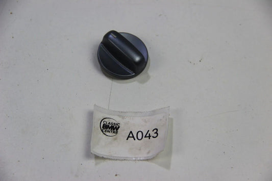NEU BMW Original Z3 Knopf Silber 1.9-3.0 M Coupe M3.2 64118380216 Button