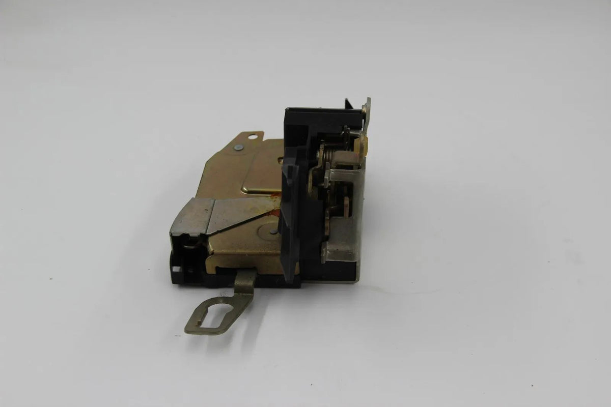 Original BMW E36 316i-328i M3 Limo Drehfallenschloss vorne links 51218122203