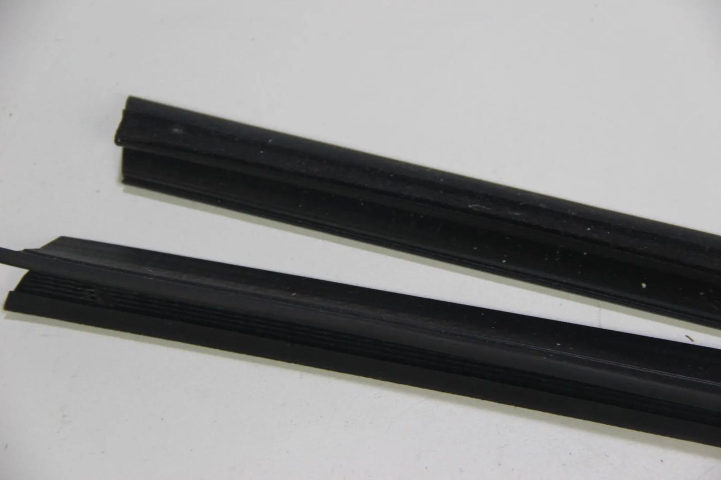 Original BMW E36 Schachtabdeckung innen rechts 51218174764 3er Abdeckung Leiste