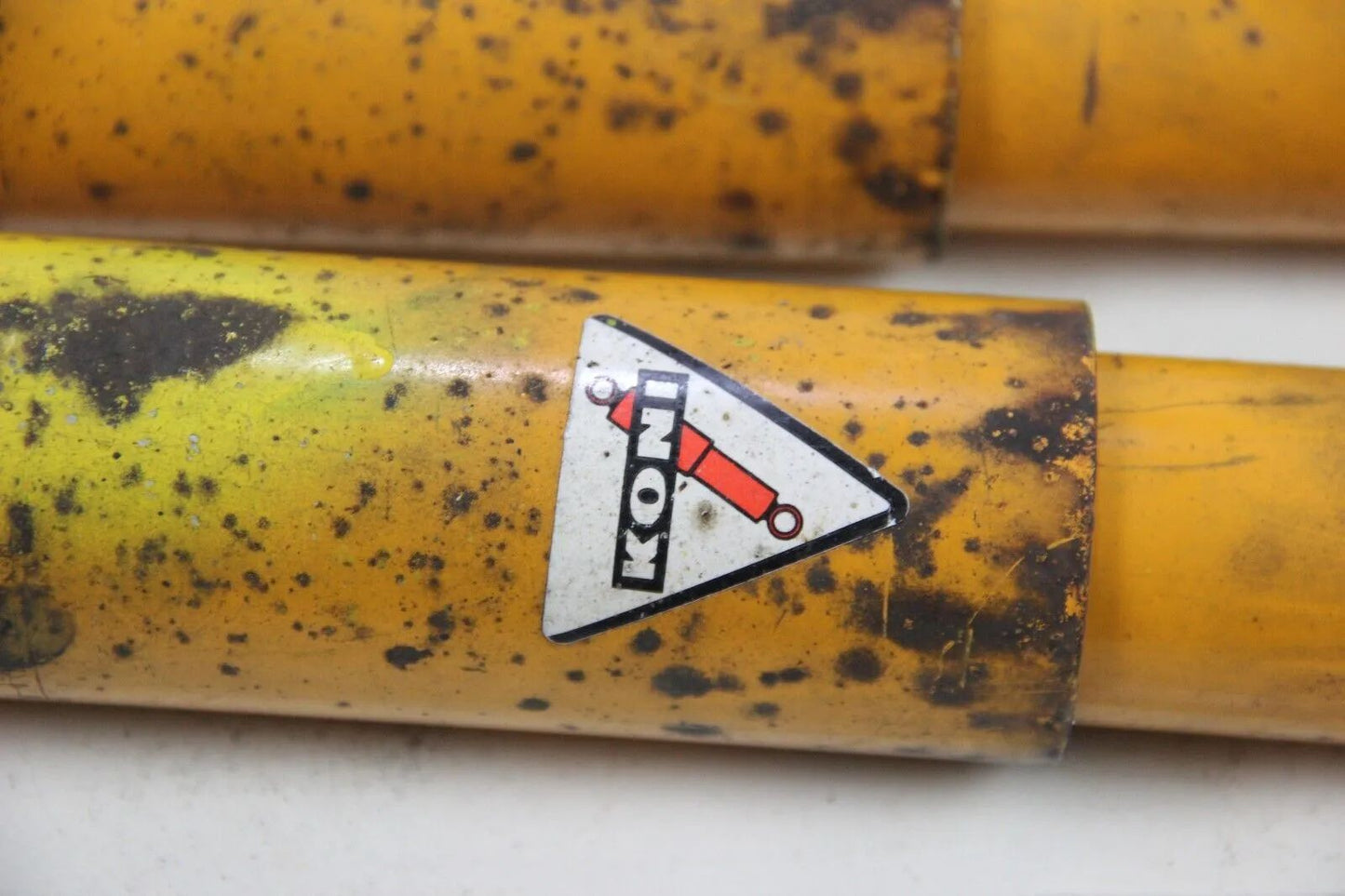 Original BMW E30 316i-325i M3 Koni Stoßdämpfer Hinten  Rear Shocks Dampers