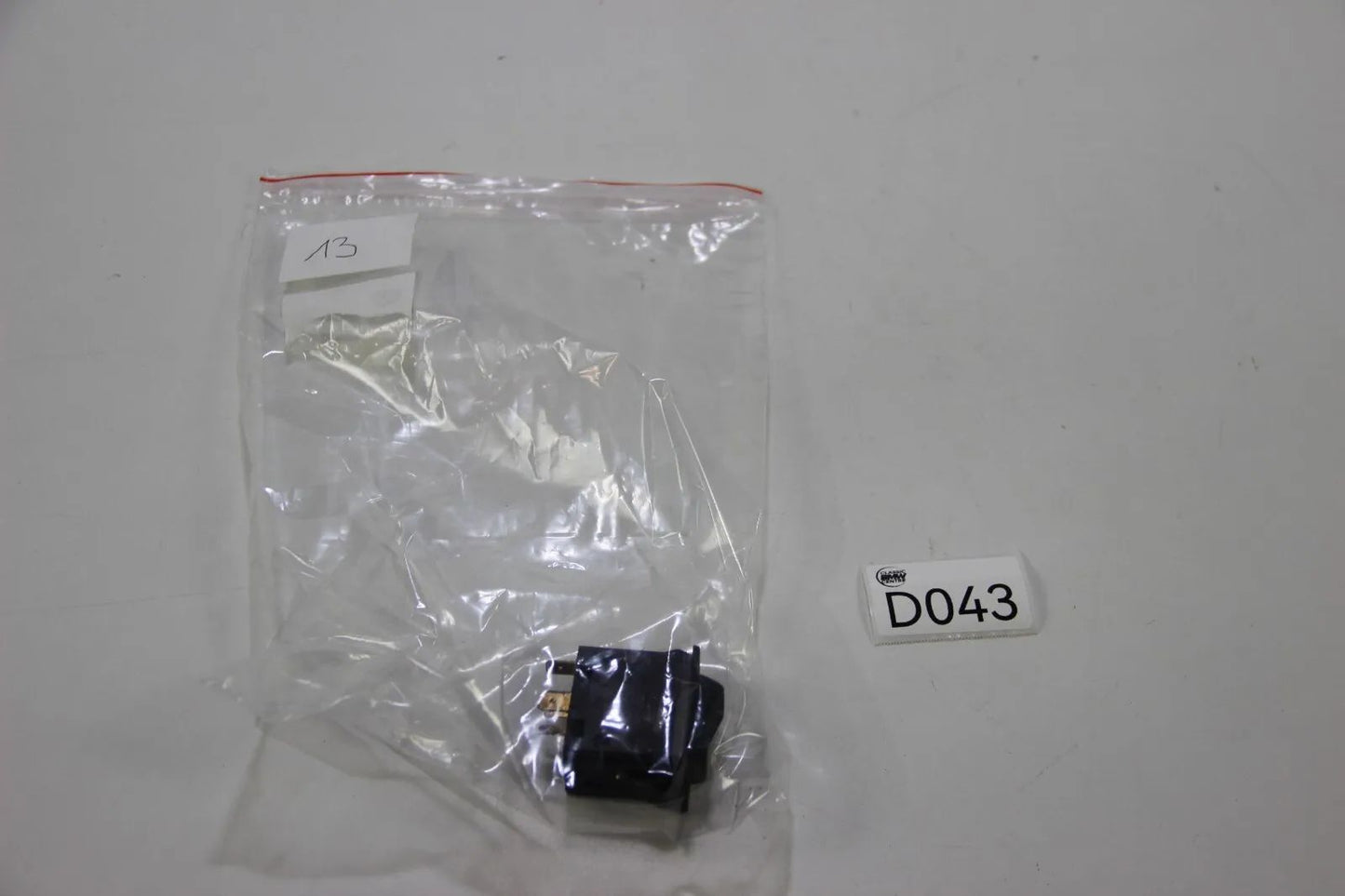 Original VW Golf Jetta Caddy Polo Scirocco Nebelscheinwerfer Schalter 321941535A