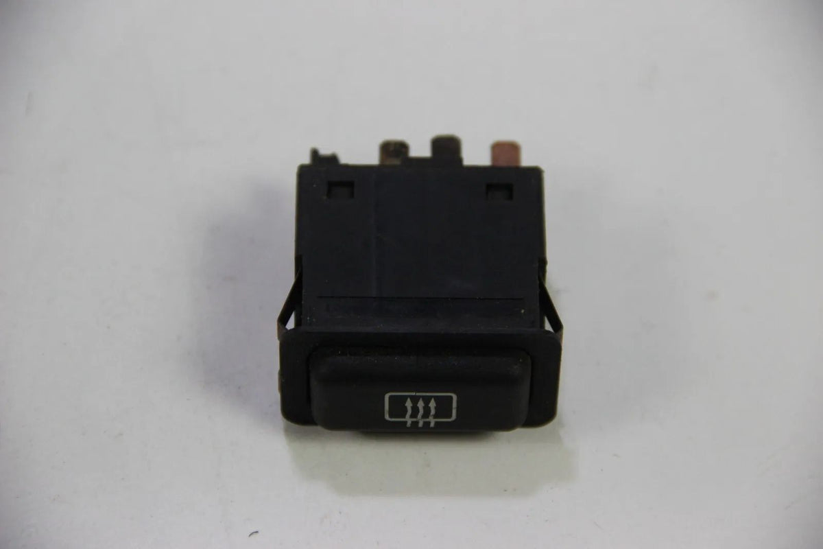BMW E30 E24 E28 E23 Elektrischer Schalter Heizbare Heckscheibe 61311381174