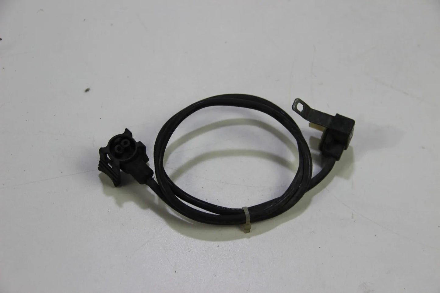 BMW E30 E28 316 318i 518i M10 Kabel Zündverteiler/TSZI-Steuergerät 700MM 1288485