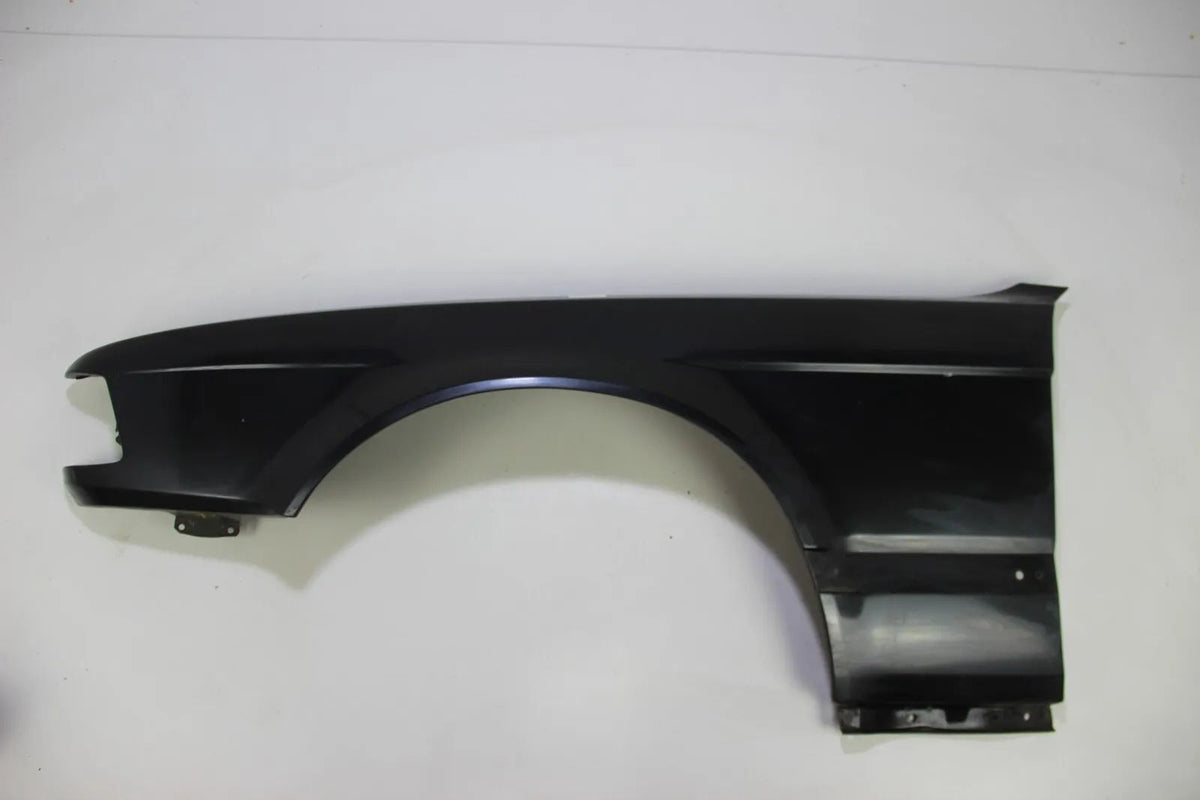 Original BMW E32 7er  Kotflügel Links Rostfrei Front Wing